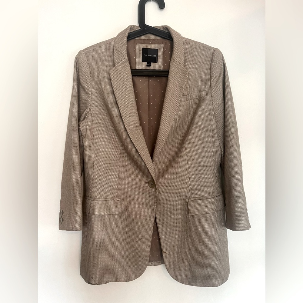 The Limited. Beige 3/4 length size small Blazer